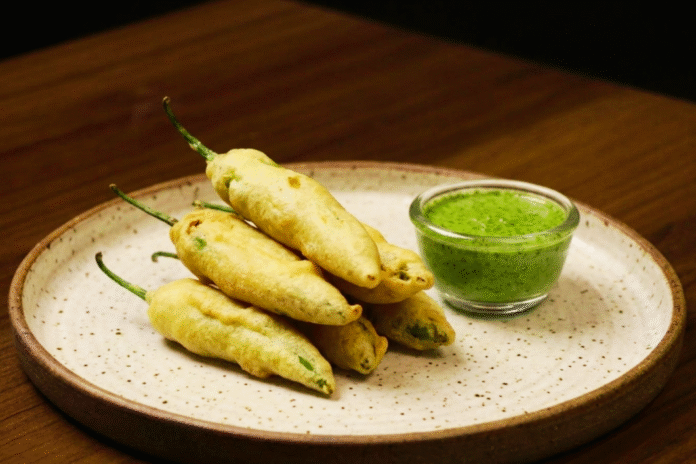 Stuffed Simla Mirch Pakoda